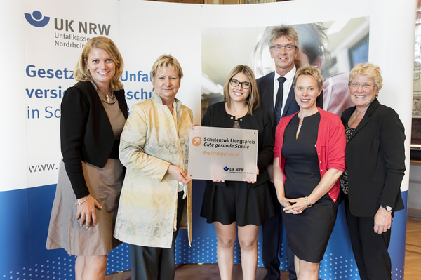 Adolph-Kolping-Berufskolleg ist Sieger beim 9. Schulentwicklungspreis der Unfallkasse NRW