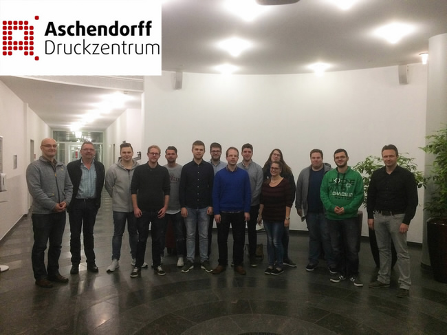 High-Tech-Zeitungsproduktion – Fachschüler der Druck- und Medientechnik zu Besuch bei Aschendorff