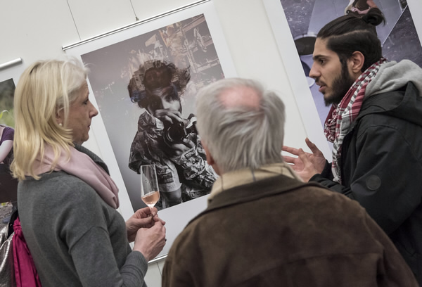 „Stoffwechsel“ – 2. Jahresausstellung der AKBK-Fotografen in der LWL-Bürgerhalle