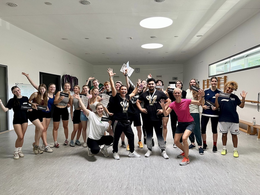 Tanz, Fitness und pures Vergnügen – Zumba-Kurs der Klasse BGY21