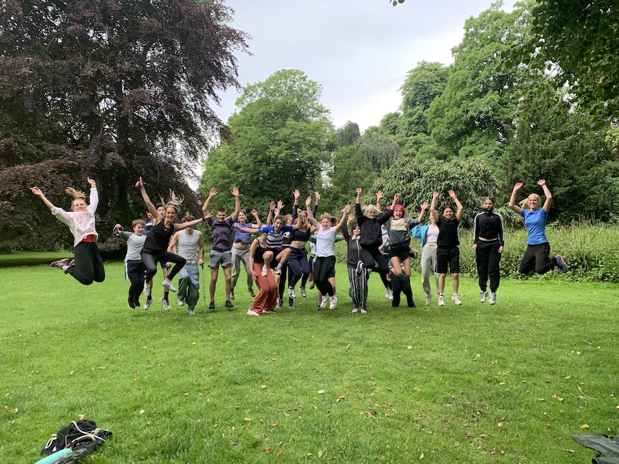 Laufend Gutes tun: Sponsorenlauf der Jahrgänge 11 und 12 des Beruflichen Gymnasiums