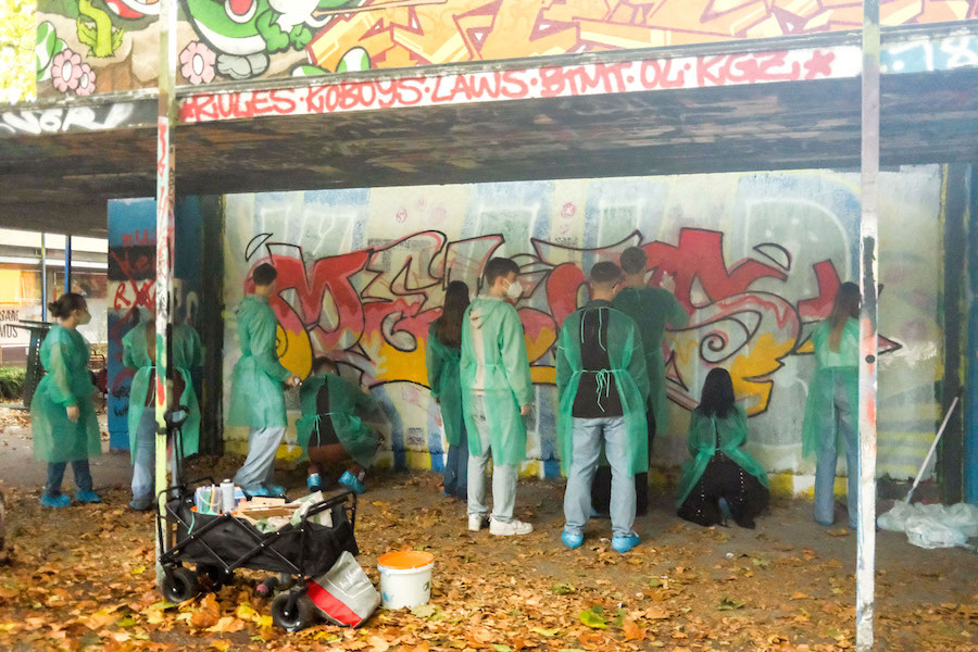 Film- und Fernsehproduktion aus nächster Nähe – Studienfahrt der GTMO1 nach Hamburg