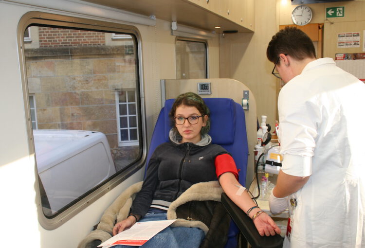 „Ein großes Lob!“ – Blutspendenaktion des DRK am Adolph-Kolping-Berufskolleg 