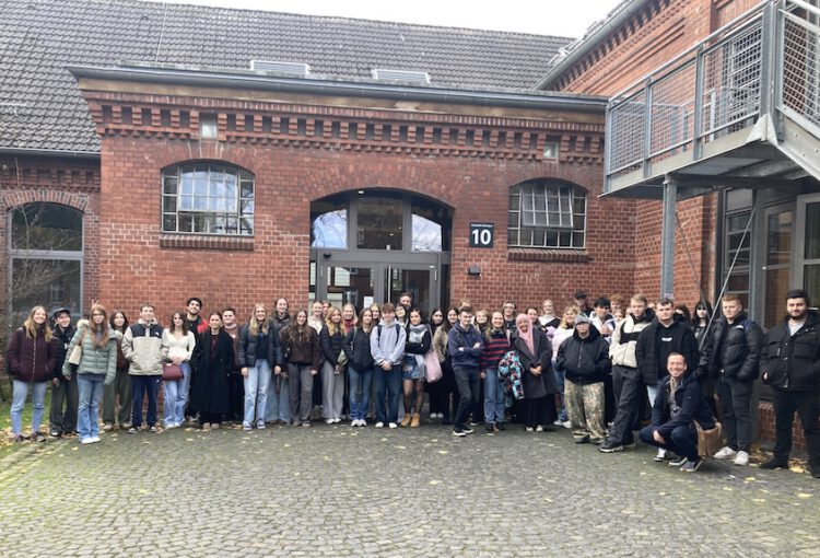 Studieren für einen Tag! – AKBK-Oberstufen beim Hochschultag