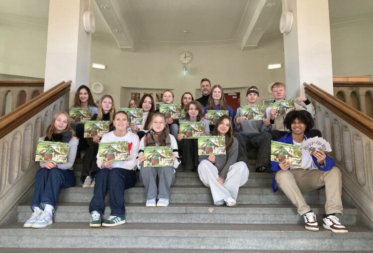 AKBK-Jungdesigner beim OroVerde-Plakatwettbewerb ausgezeichnet