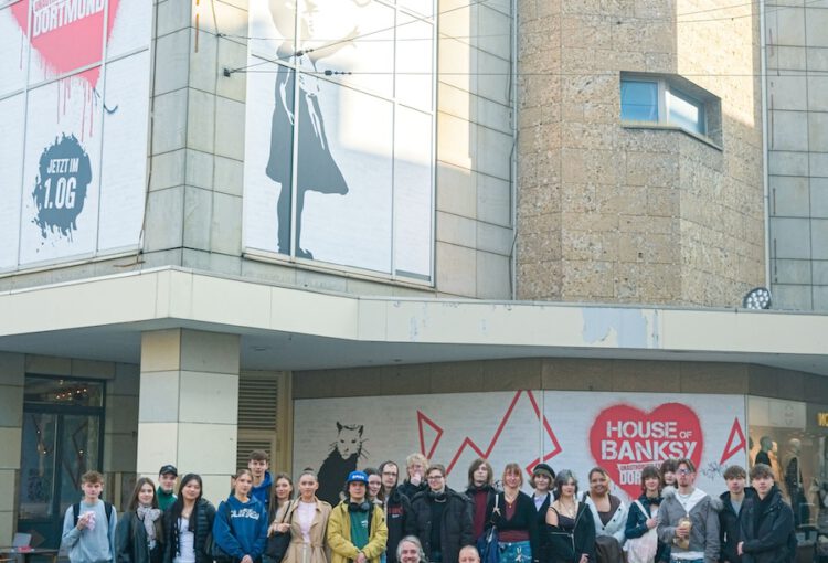 Adolph-Kolping-Designer bei Banksy in Dortmund – Ist der Künstler jetzt „enttarnt“?