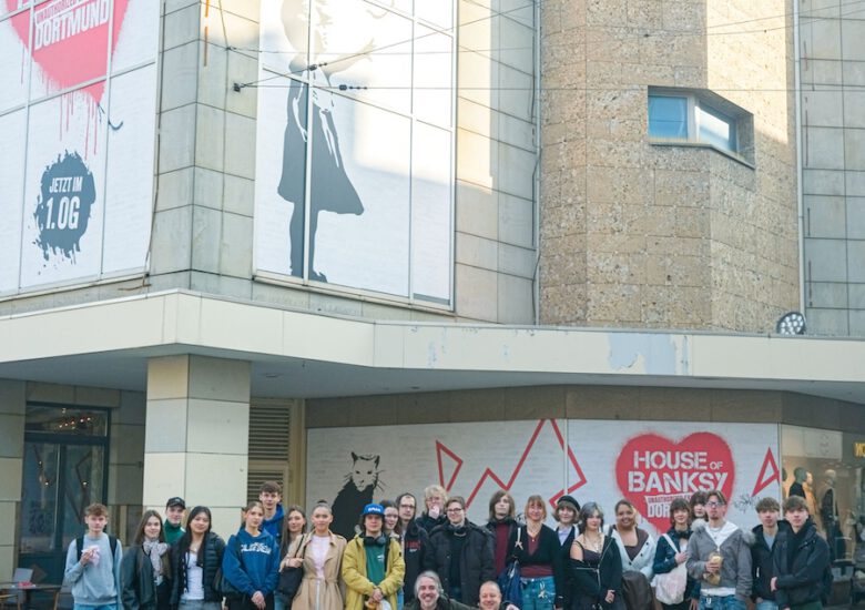 Adolph-Kolping-Designer bei Banksy in Dortmund – Ist der Künstler jetzt „enttarnt“?