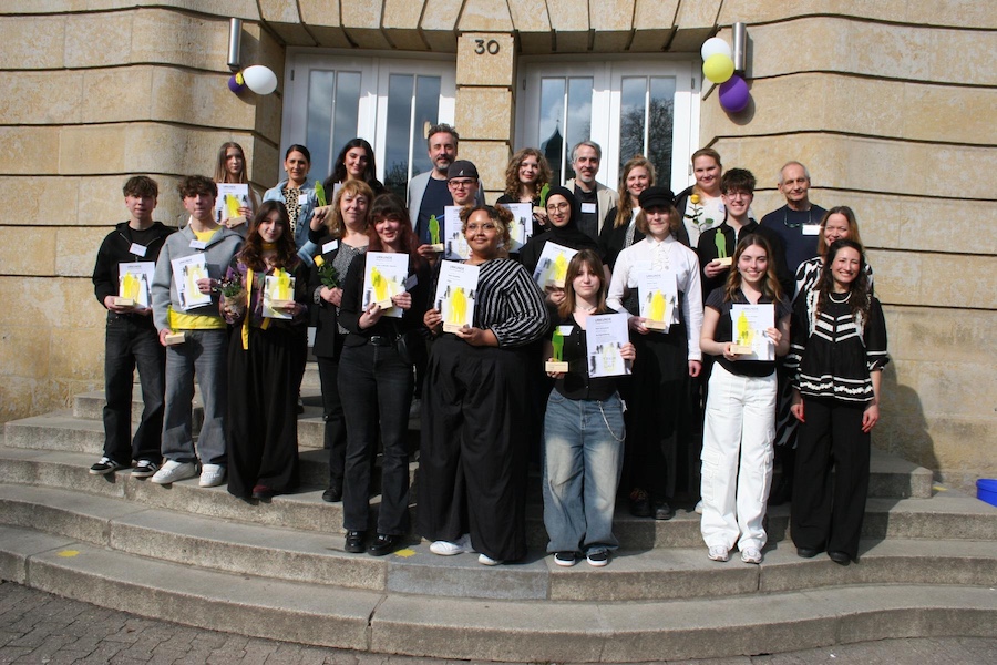 „Träum weiter, aber laut“ – Facharbeitenausstellung der AKBK-Gestalter*innen 2026