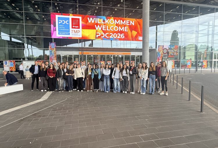 AKBK-Auszubildende der Mediengestaltung zu Gast auf der Print und Digital Convention in Düsseldorf