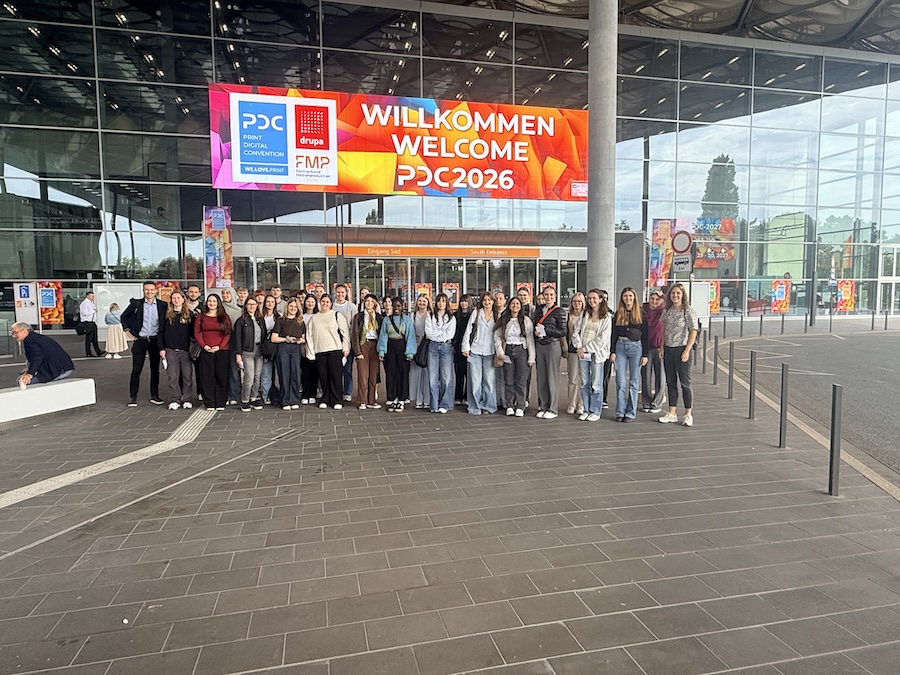AKBK-Auszubildende der Mediengestaltung zu Gast auf der Print und Digital Convention in Düsseldorf